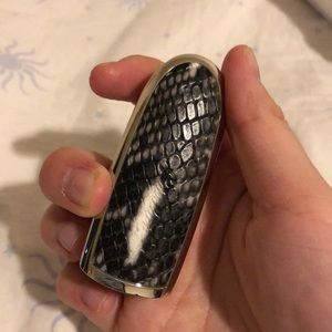 Guerlain lipstick case 3
